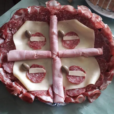 Affittacamere L ' Oasi Di Gino *