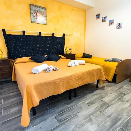 Affittacamere L ' Oasi Di Gino *