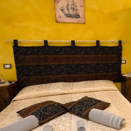 Affittacamere L ' Oasi Di Gino *
