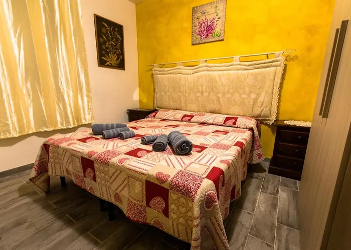 L ' Oasi Di Gino Гостевой дом San Lorenzo (Budoni)